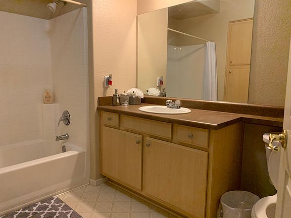 5th image of 24909 Madison Ave Unit 2922