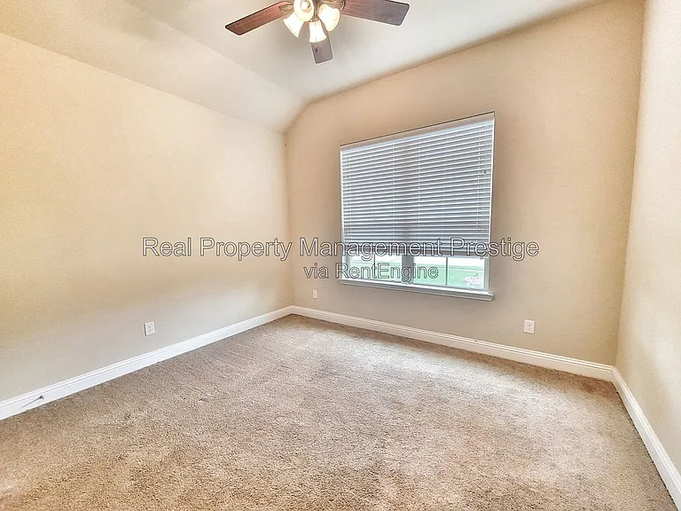 4820 Piares Ln — Photo 5