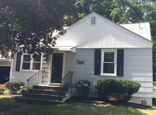 37 Wilson Blvd, Poughkeepsie, NY 12603