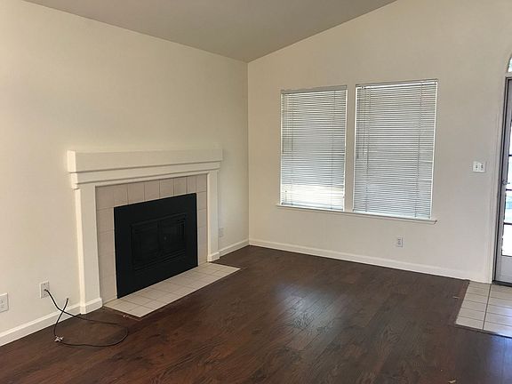 2nd image of 1424 Olympic Dr