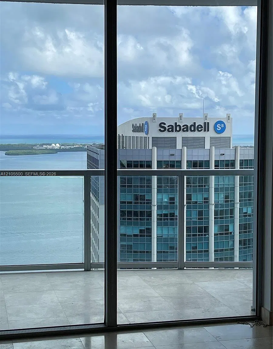 1060 Brickell Condo — Photo 4