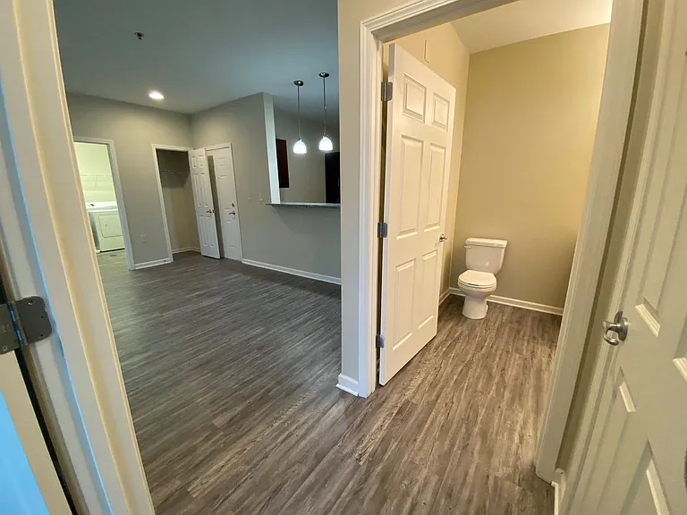 Rivers Pointe Apartments — Photo 7