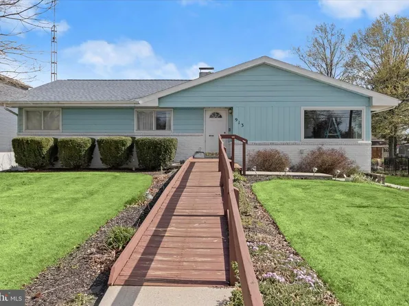 913 Gobin St, Carlisle, PA 17013