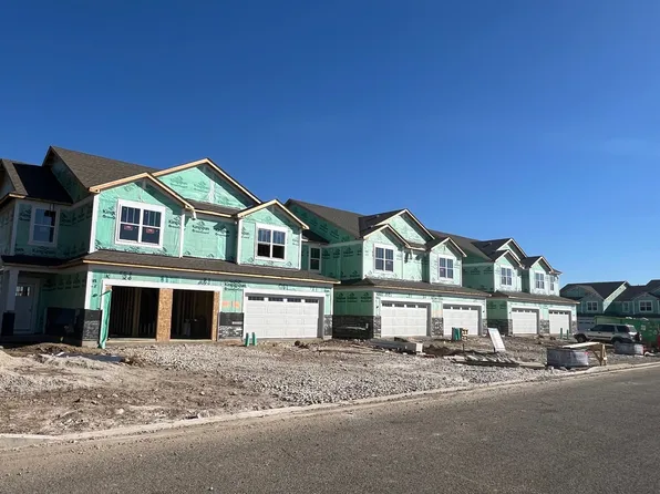 1113 White Oak Cir, Crystal Lake, IL 60012