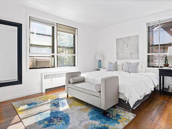 4th image of 60 9th Ave APT 311