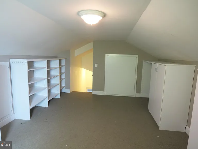 4536 Fairfield Dr — Photo 33