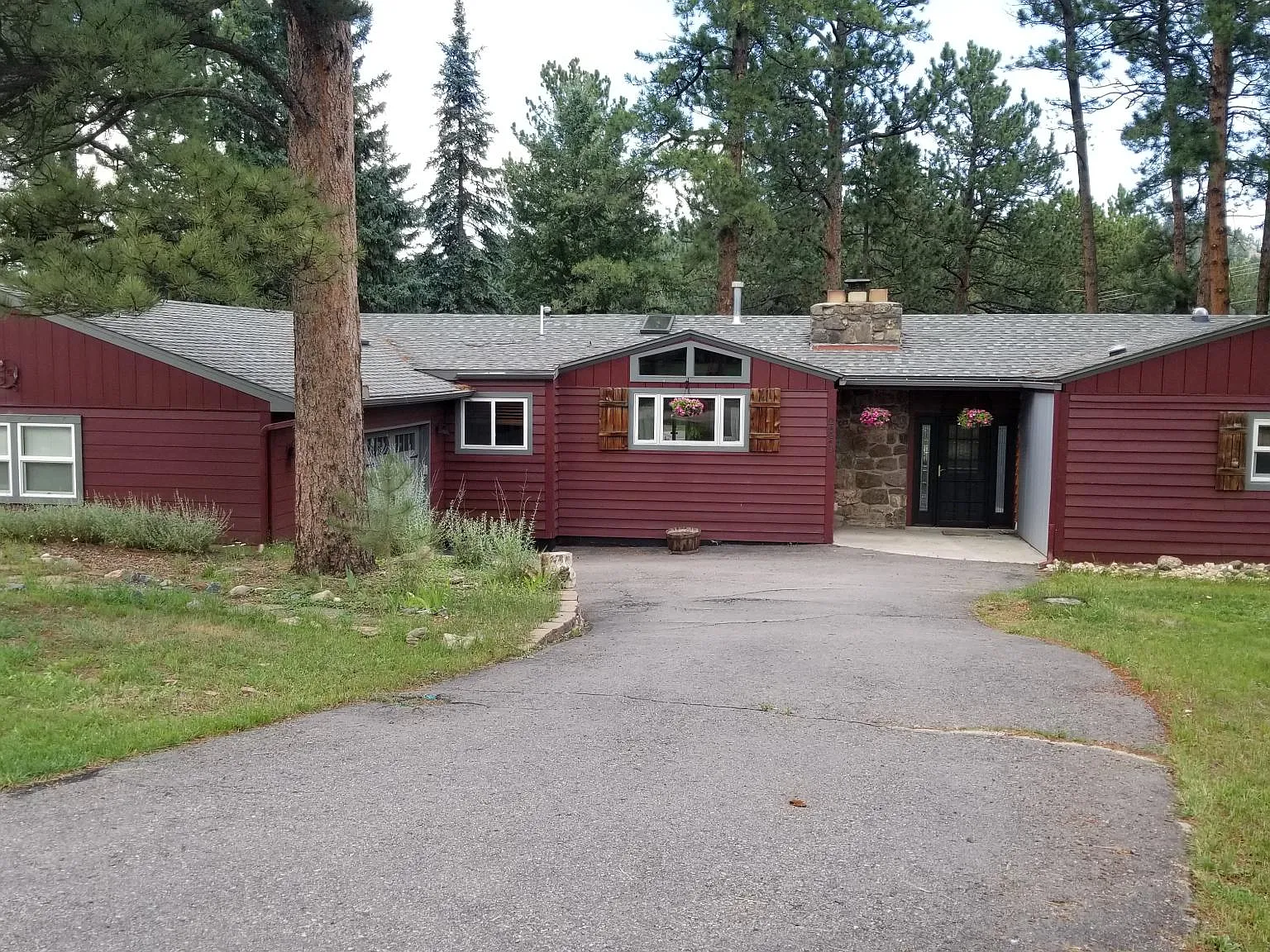 28619 Douglas Park Road — Photo 1