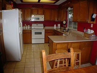 3rd image of 1308 Viola Dr