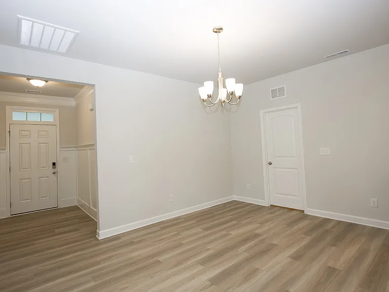 132 Michter St — Photo 10