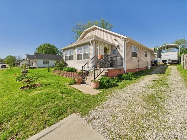 462 Harrison St, Lebanon, MO 65536