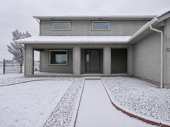 2nd image of 1367 N Dailey Dr