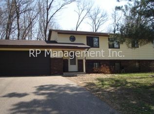 5470 Cottage Ave, White Bear Township, MN 55110