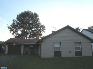 74 Berkshire Ln, Willingboro, NJ 08046
