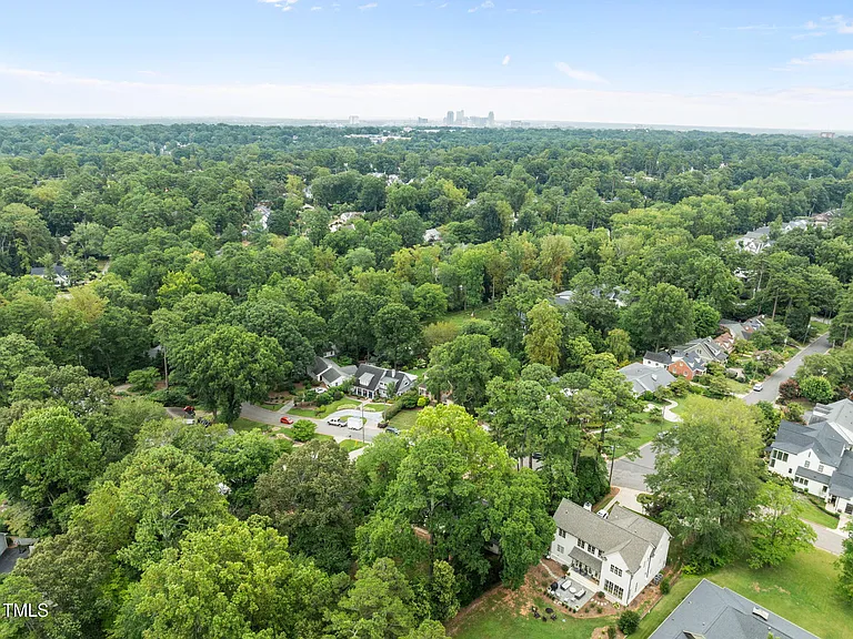 3026 Devonshire Dr — Photo 45