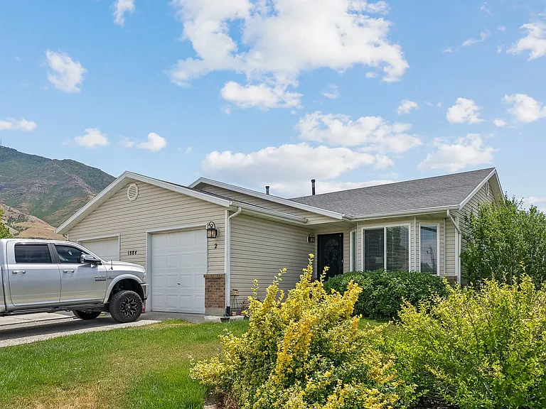 1884 Shepard Ln #1 — Photo 19