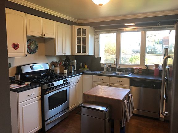 3rd image of 18761 W Willow Point Dr