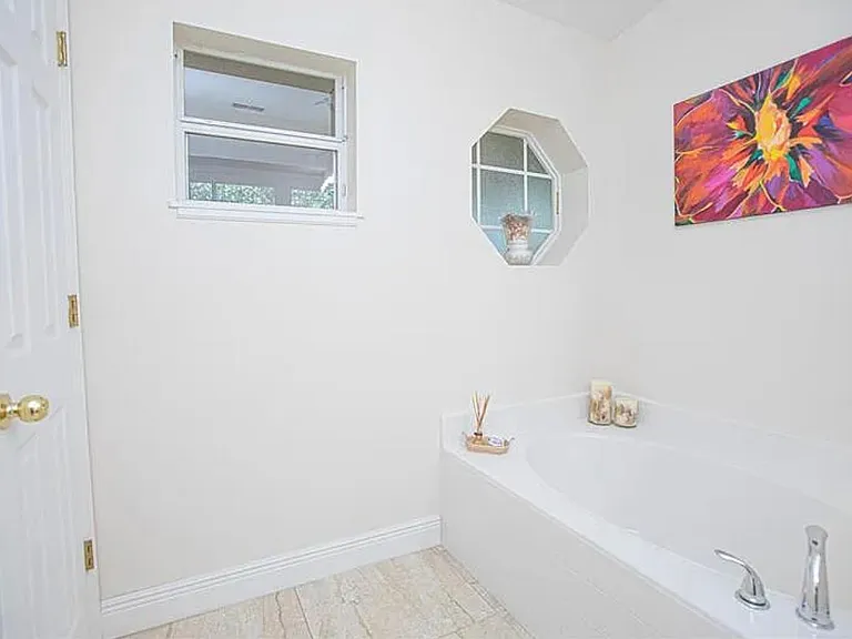 537 Mason Dr — Photo 24