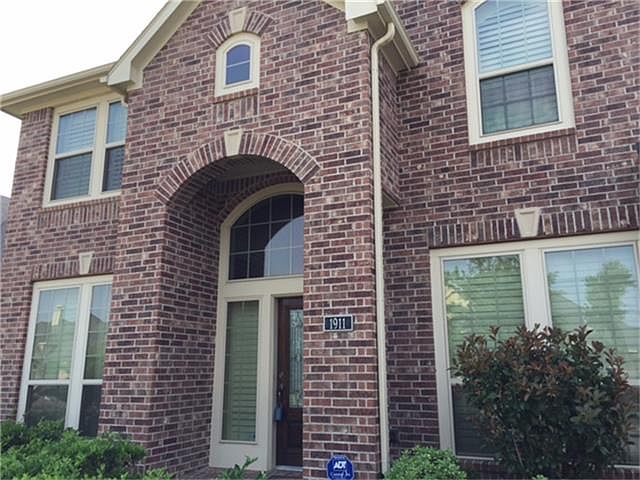 1st image of 1911 Sequoia Trail Ln