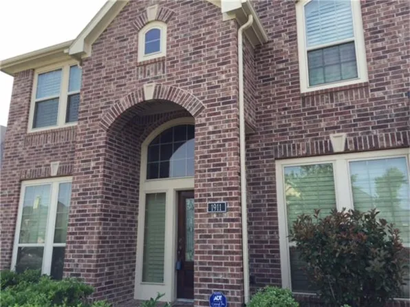 1911 Sequoia Trail Ln, Richmond, TX 77469