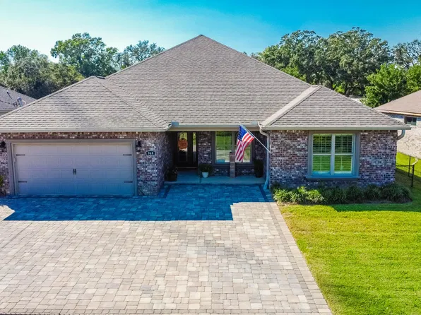 948 Harrelson Dr, Fort Walton Beach, FL 32547