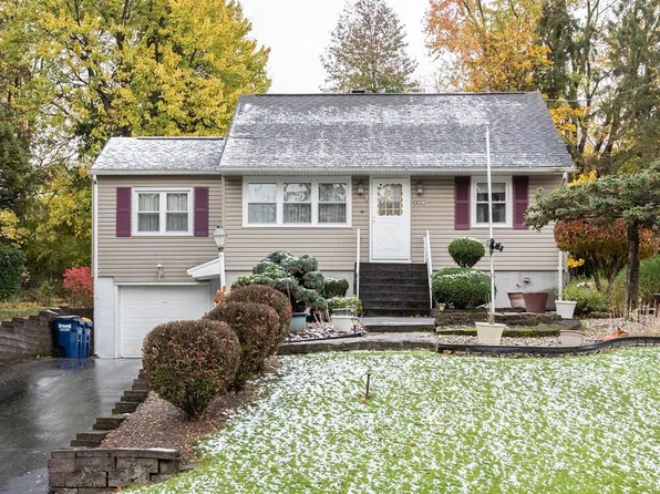 109 Kimberly Dr W, Syracuse, NY 13219