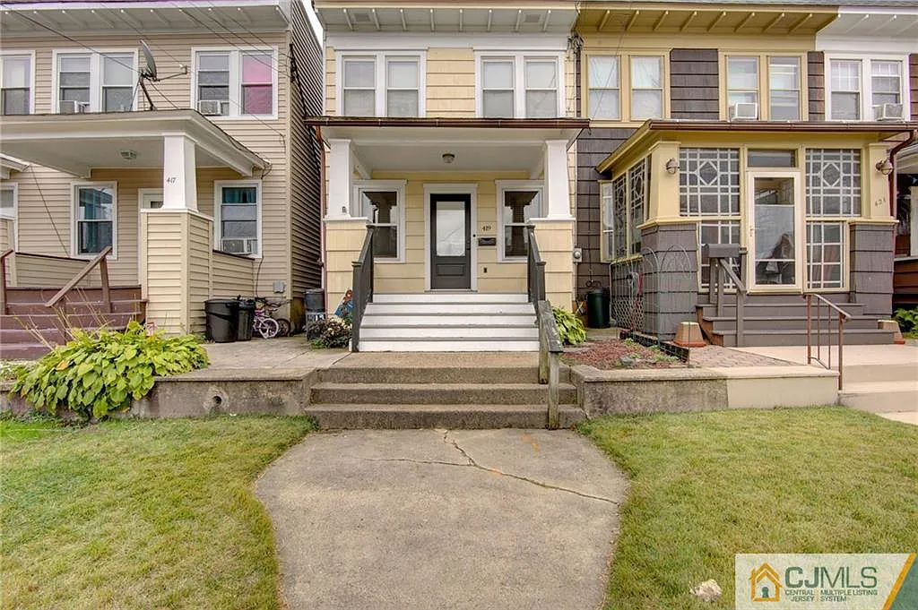 419 Ferris St photo 1