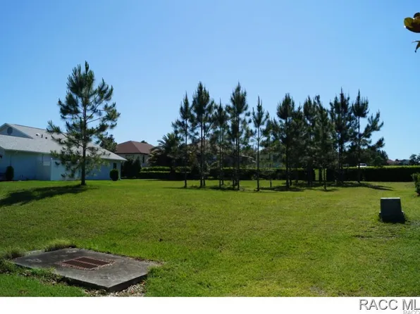 2639 N Brentwood Cir, Lecanto, FL 34461