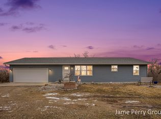 4977 W Wise Rd, Greenville, MI 48838