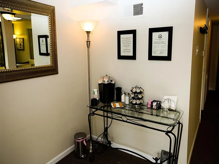 Warson Village Townhomes — Photo 20