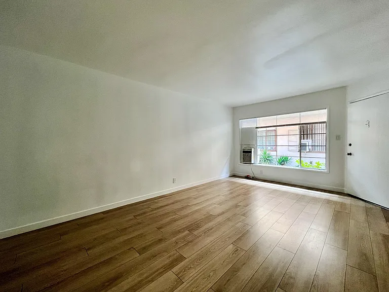 8277 W Fountain Ave #3 — Photo 3
