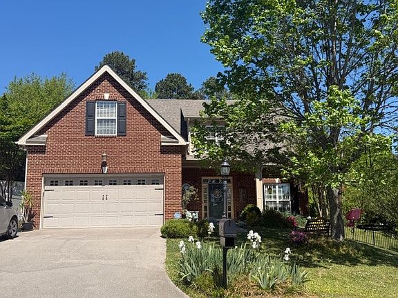 3rd image of 2807 Oakleigh Township Dr