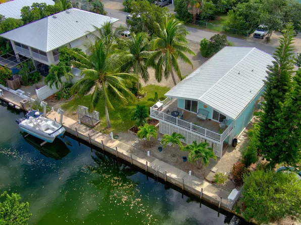 29153 Cedar Dr, Big Pine Key, FL 33043