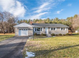 40 Diana Rd, Plantsville, CT 06479