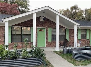 2502 E Hillview Dr, Dalton, GA 30721