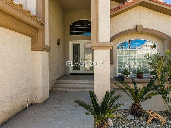 3rd image of 8729 Las Olivas Ave