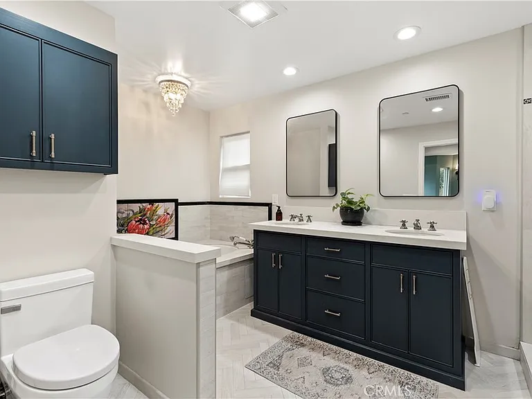 1096 Canyon View Dr — Photo 14