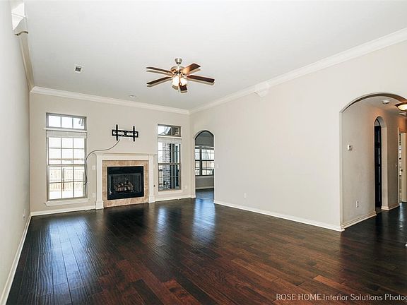 5th image of 2653 Olive Ct