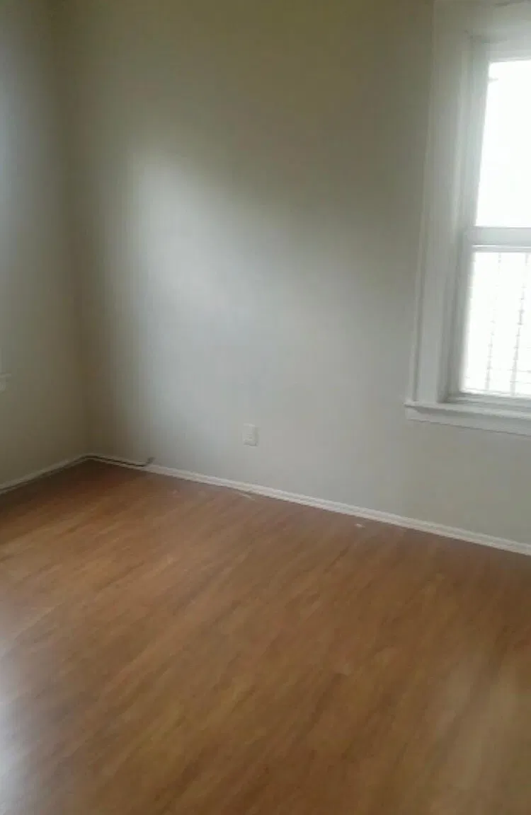 26 Ellis Ave — Photo 3