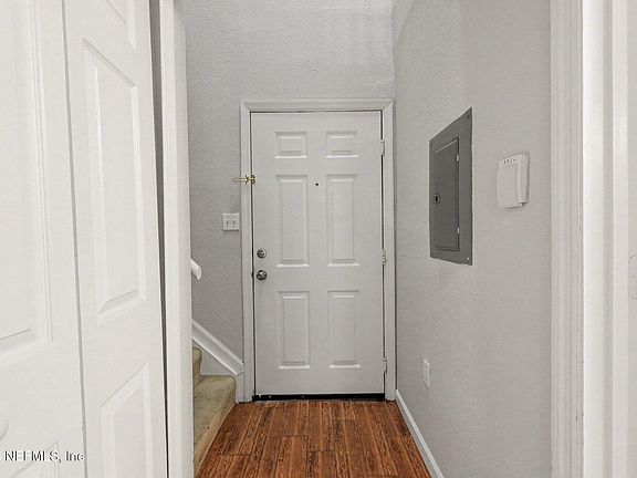 4th image of 8550 TOUCHTON Road #1221