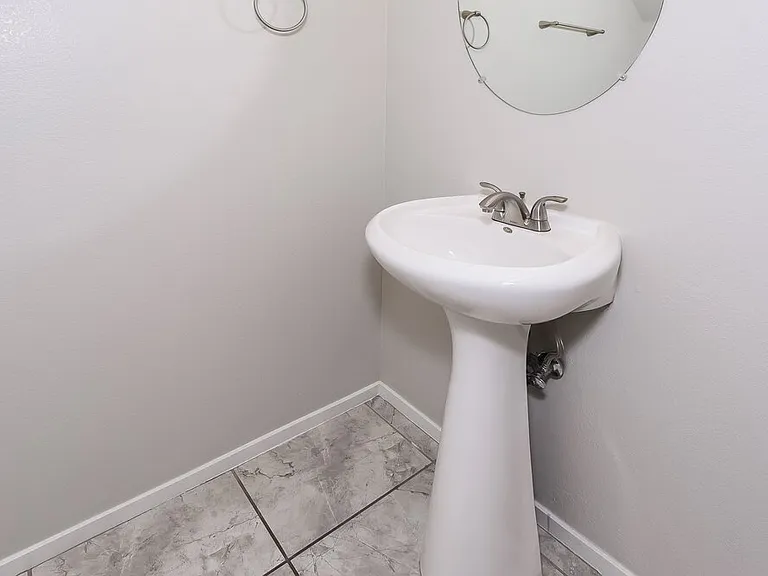 698 Blooming Sage Ct — Photo 16