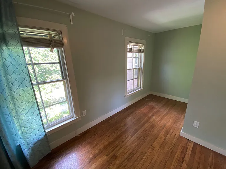 137 Nicoll St. — Photo 6
