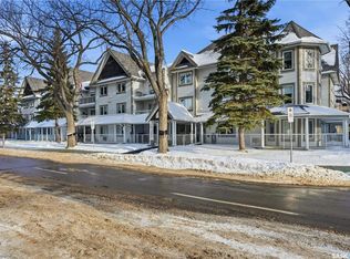 Carriage Lane, Regina, SK S4P 2S1