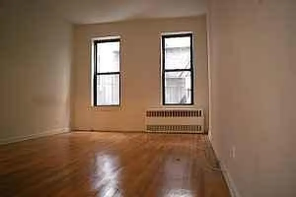 Rented by Town Residential | media 18