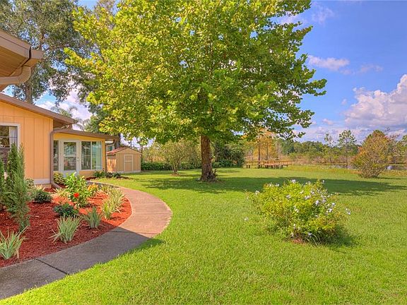 3rd image of 4120 Holly Acres Ct