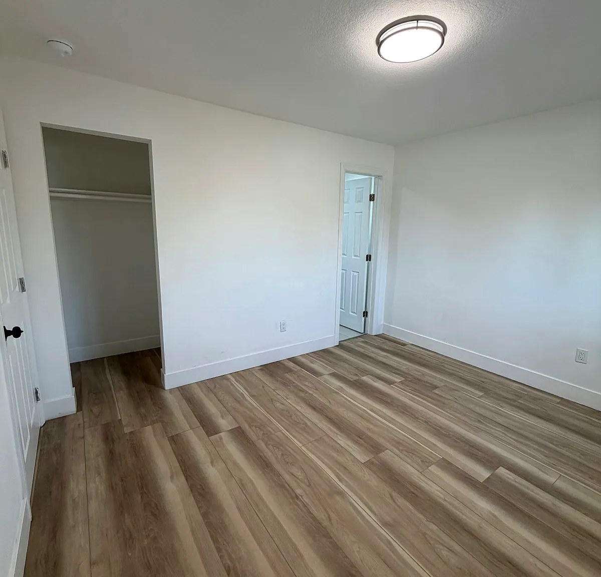 4126 East Burns Avenue — Photo 4