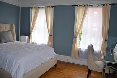 Rented by Jonathan Wachtel, LREB