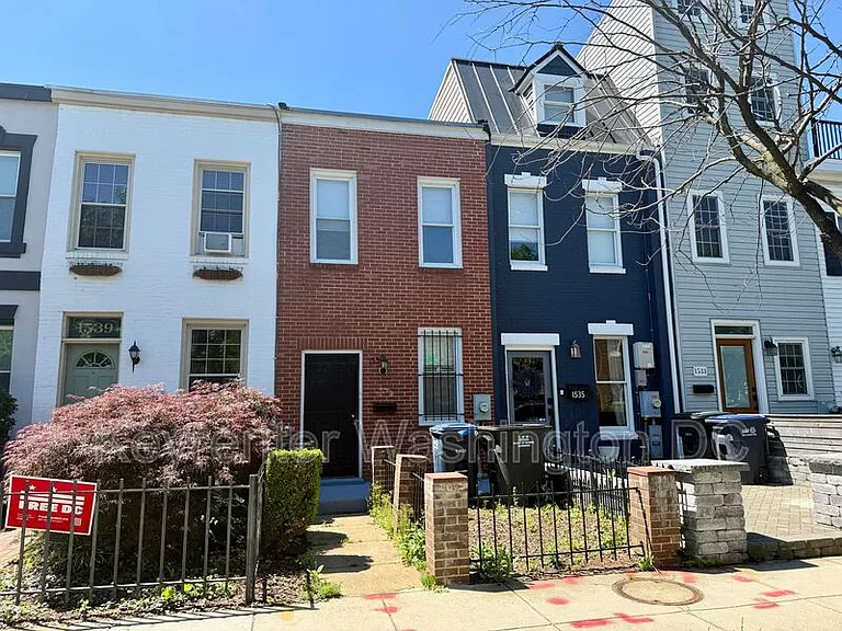 1537 A St SE #SE — Photo 25