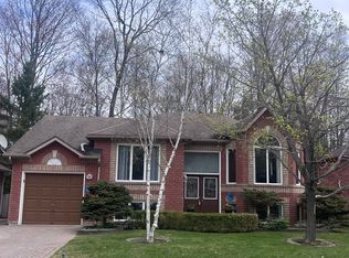 15 Brillinger Dr, Wasaga Beach, ON L9Z 1L4