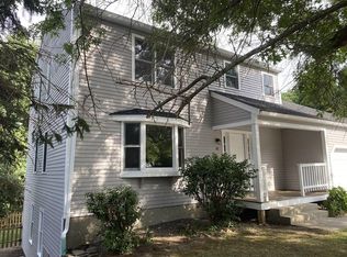 26 Bjorklund Ave, Worcester, MA 01605