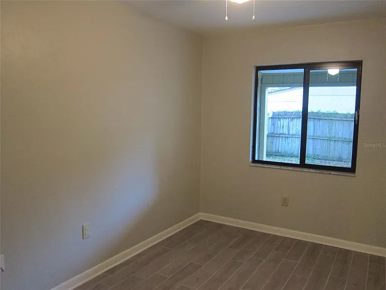 7019 SW 21st Ln — Photo 21